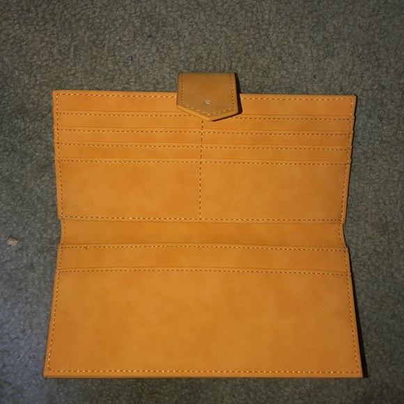 Wallet - Picture 2 of 2